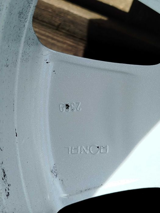 Продавам оригинални лети джанти с зимни гуми 16"  от  Audi A6,5x112