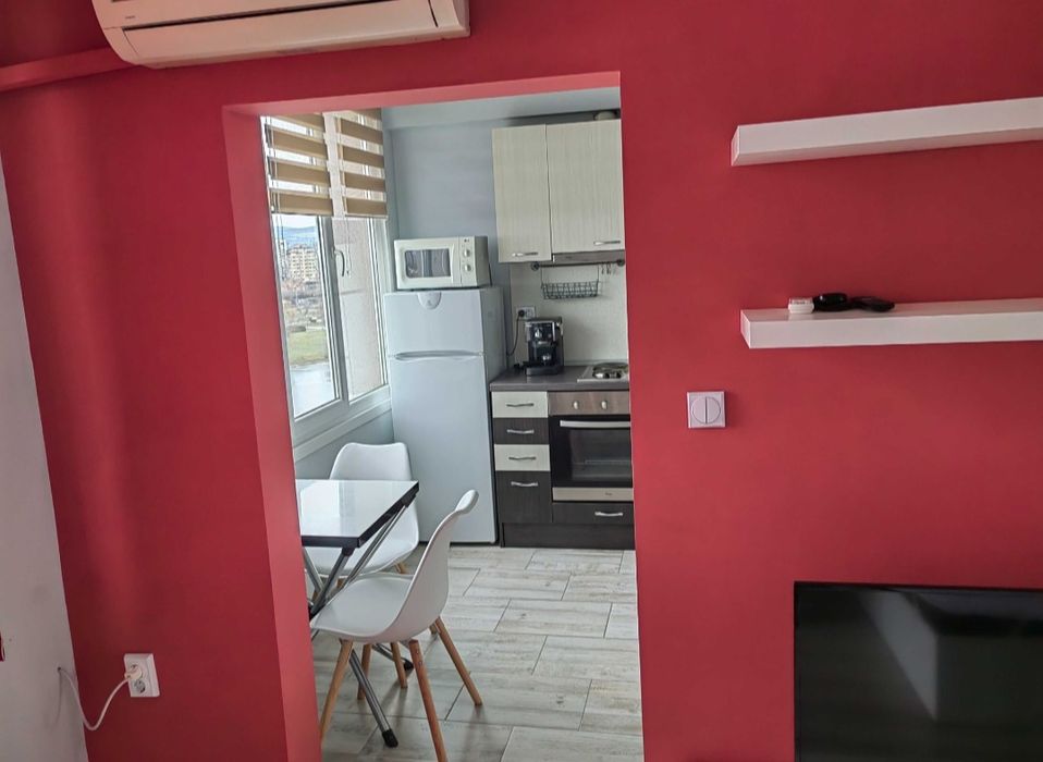 Дава се под наем Двустаен апартамент в София, Люлин 10 - 50 кв.м за 433.5 € - Снимка #2