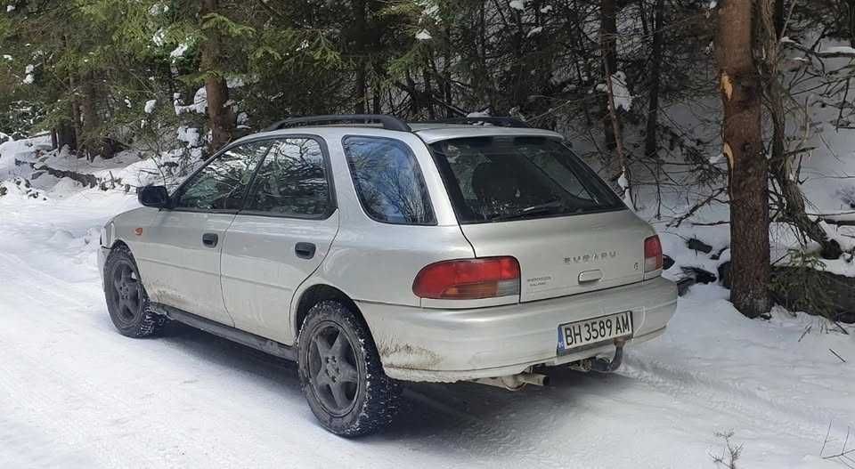 Subaru Impreza 1.6 AWD 4x4 Газ/Бензин