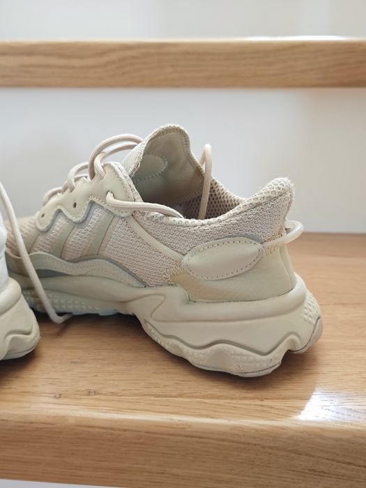 Adidas   Ozveego
