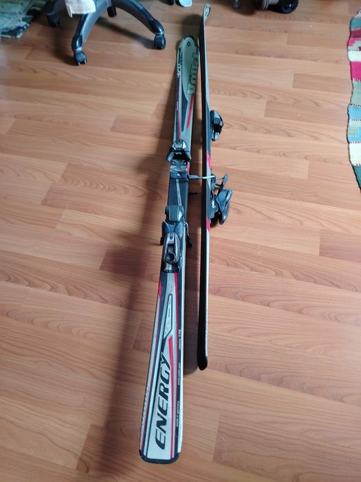 Schiuri VOLKL ENERGY 320