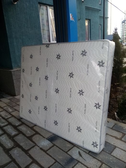 Matraslarimiz hammasi sifatli. Eng arzondan  qimmatigacha mazza qiling