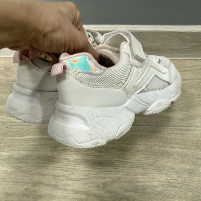 Кроссовки детские, размер 30