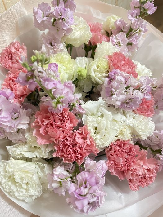 букет цветов Zhan flowers