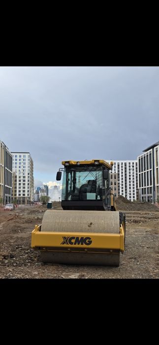 Услуги Грунтавой 16 тонн каток. Каток в аренду