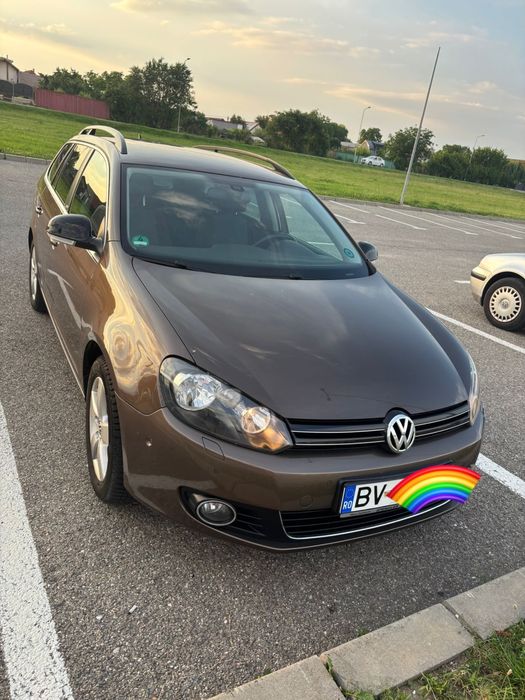 Volkswagen Golf 6 1.4 Benzină 2013 | Park Assist | Încălzire scaune | Navigație