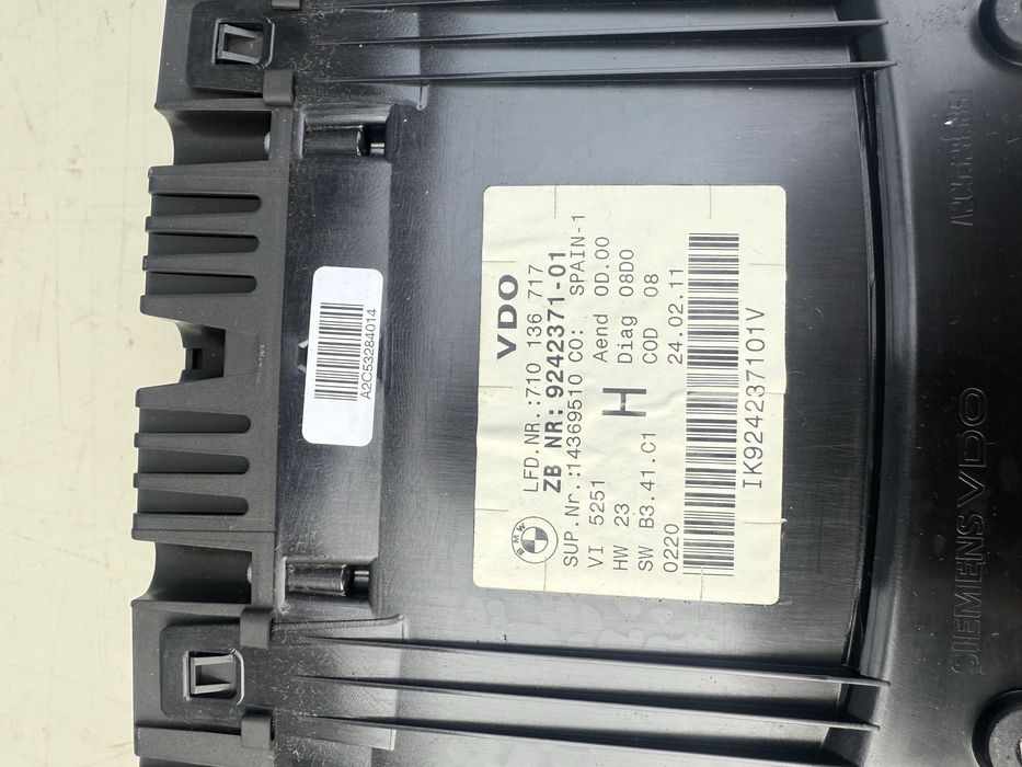 Ceasuri bord ecran mare bmw seria 3 e90 e91 x1 e84