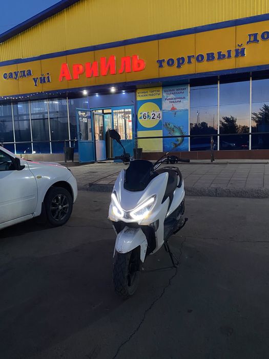 Продам скутер макси