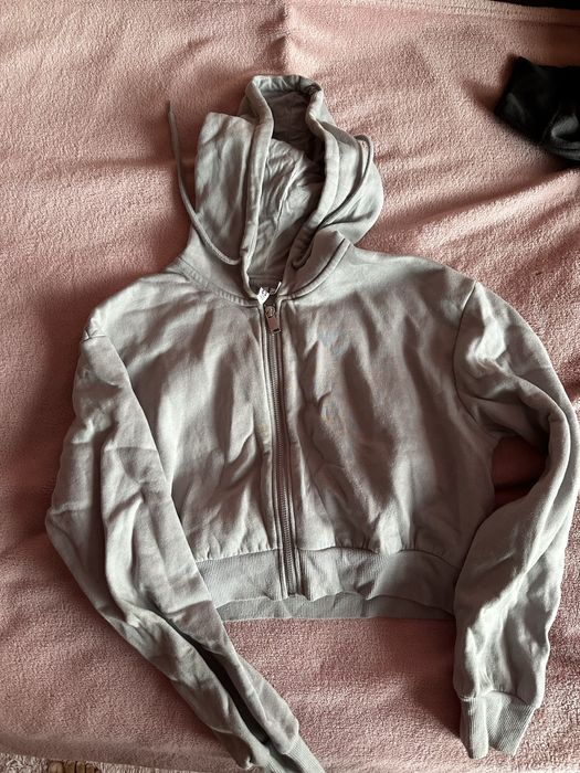 Дамски суитшърти и худита: H&M, Zara, Crop, Sinsay