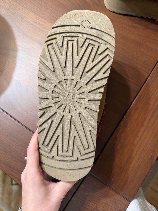 UGG Tazz marimea 37