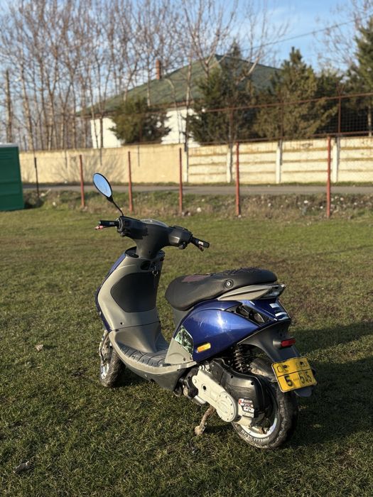Vând piagio zip 49cc