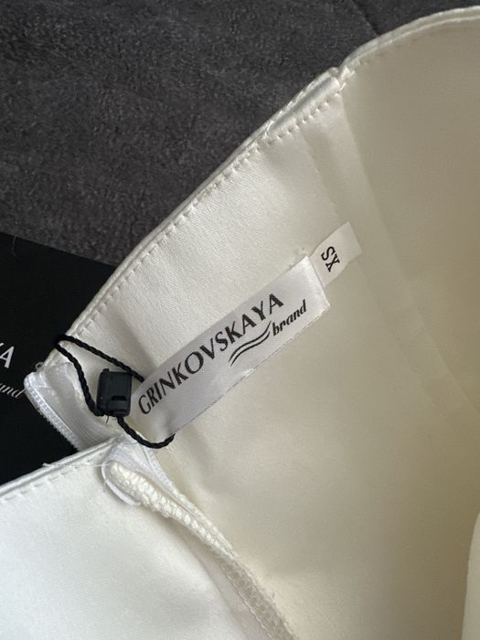 Продам платье женское