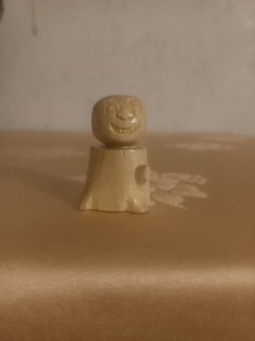 Деревянные игрушки ручной работы.