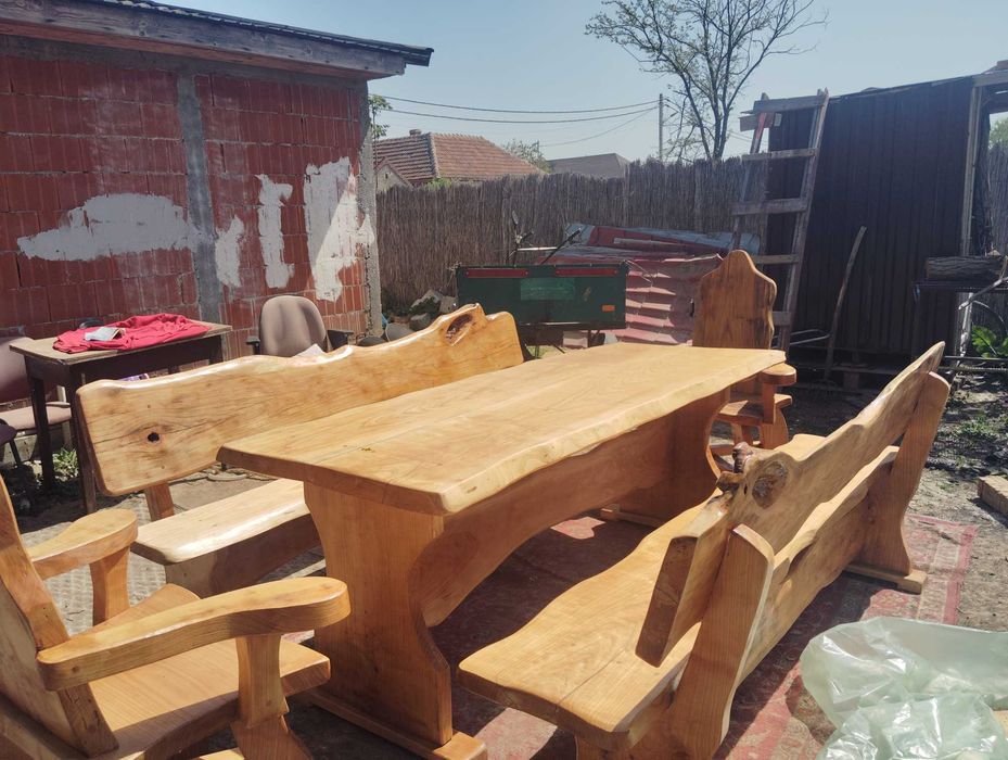Set mobilier pentru gradina,realizat din lemn de cireșe, negociabil!