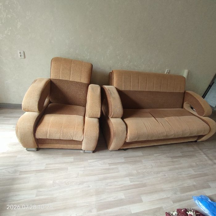 Продам мягкую мебель б/ у