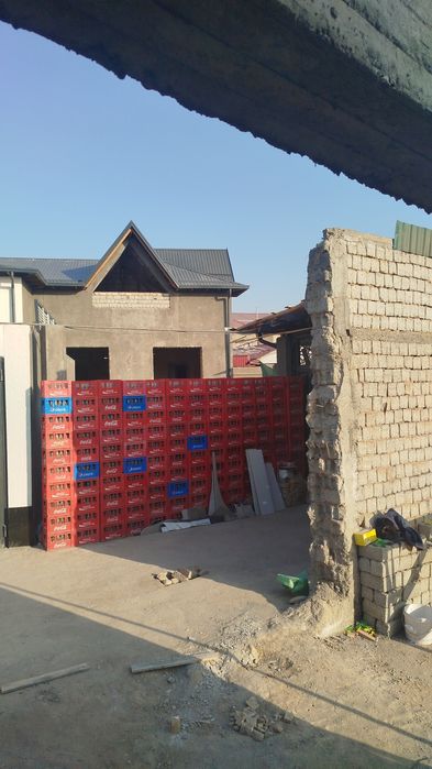 Сергели Хонабод Уй сотилади