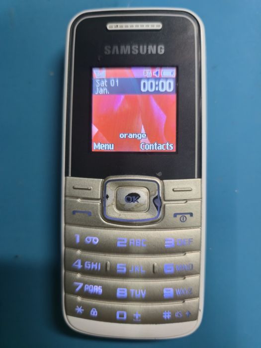 Telefon Colectie: Samsung GT E1050 White