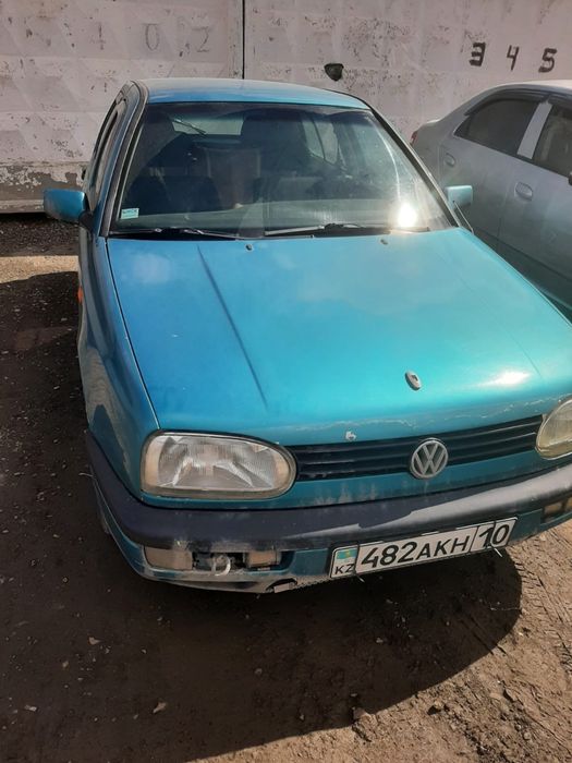 Продам два Гольф 3