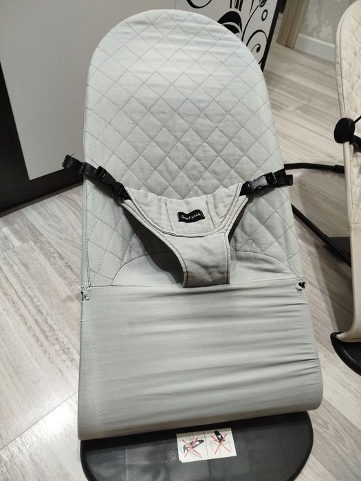 Продам два шезлонга