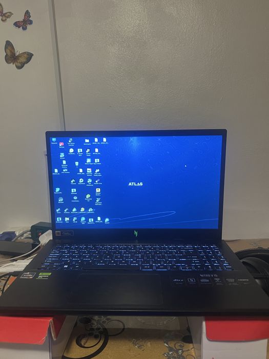 Vand laptop acer nitro v15
