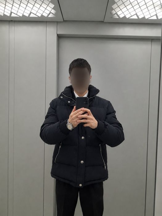 Продам курткур евро зима.