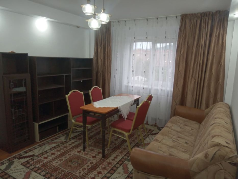 Vând apartament cu 2 camere