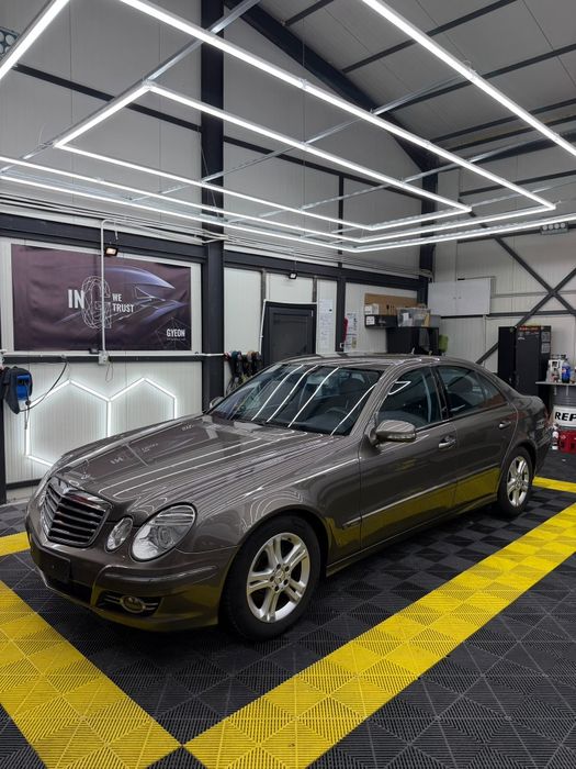 Mercedes W211 E220cdi Avantgarde Automat 2008