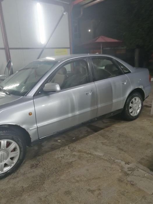 audi vând a 4 16 benzina