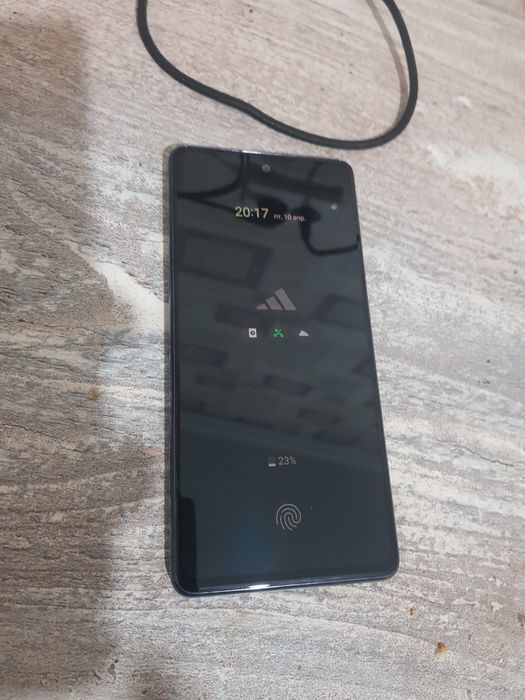 Продам флагман Samsung galaxy s20 fe 128гб состоянии идеальное