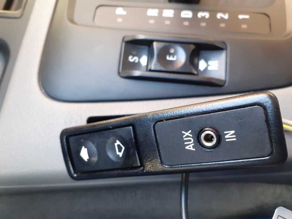 Касетофони BMW Business и Reverse RDS с блутут и AUX