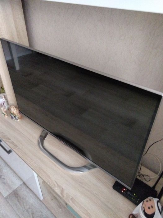 Продается телевизор LG