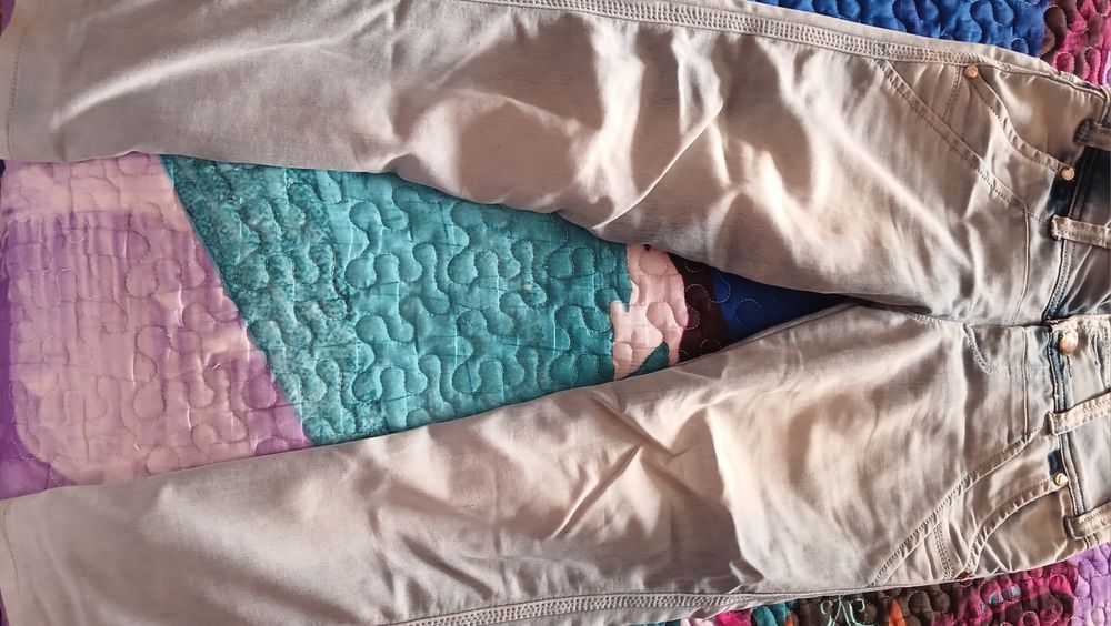 Vanessa Anne Hudgens jinsiy aloqada bolgan