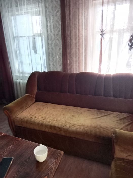 Продам диван и кресло.