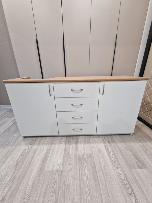 Мебель для мастера маникюра