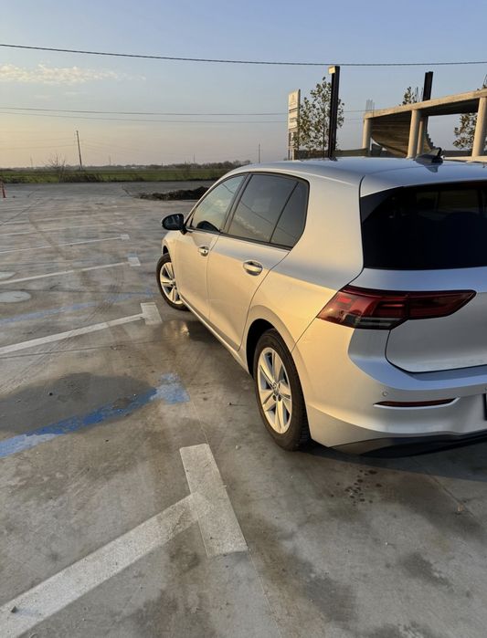 VOLKSWAGEN Golf 2022 — imagine 8