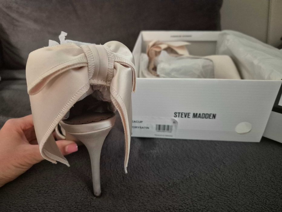 Обувки на ток Steve Madden