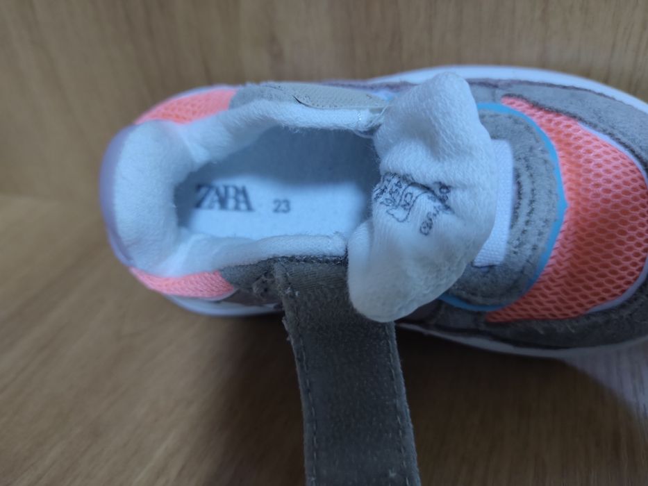 Кроссовки Zara для девочек и для мальчиков!