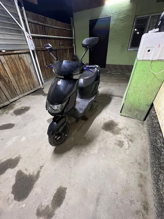 Продам Электро мопед