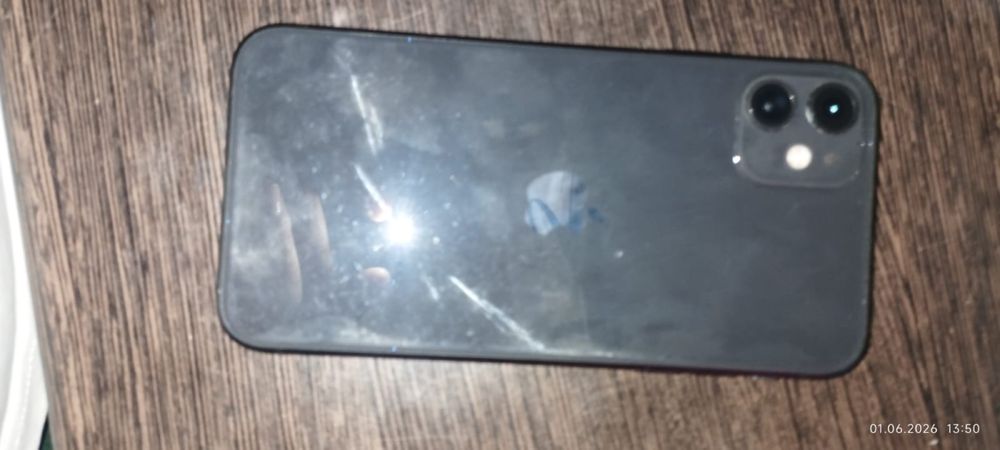 Обменеваю айфон 11 128 гб