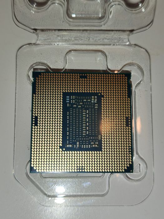 Процесор Intel Core i5-8600 (3.10GHz) + Охлаждане