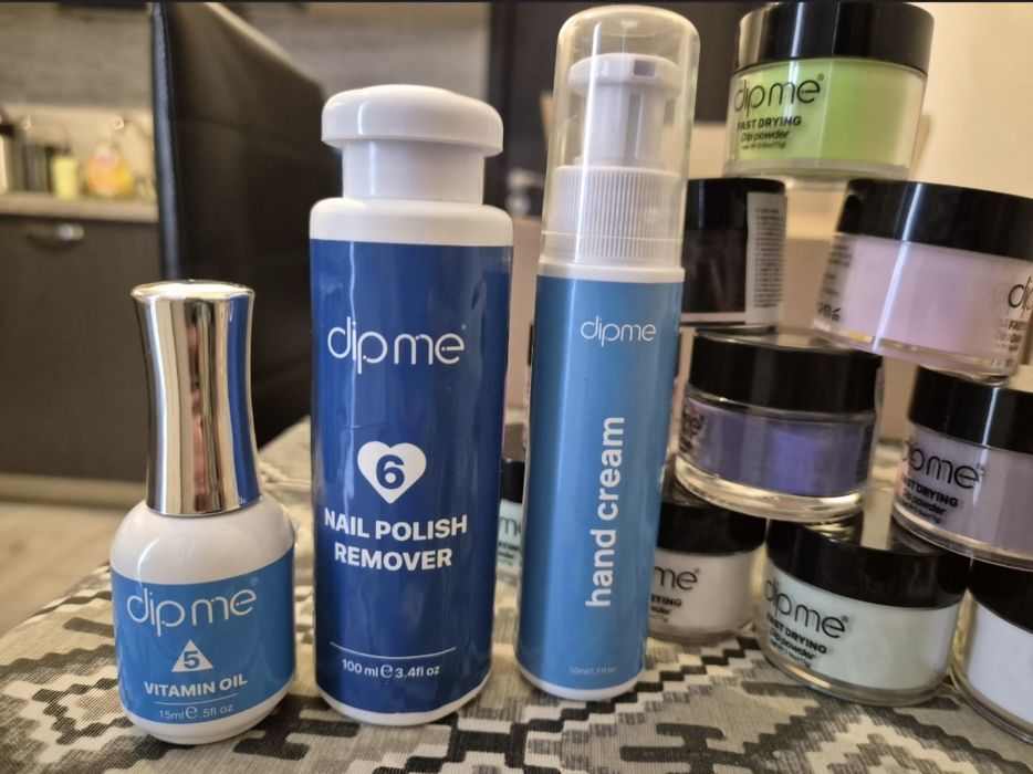 Пълен стартов комплект за маникюр Dipme с 10 пудри