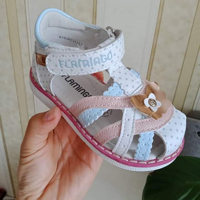 Сандалии для девочек