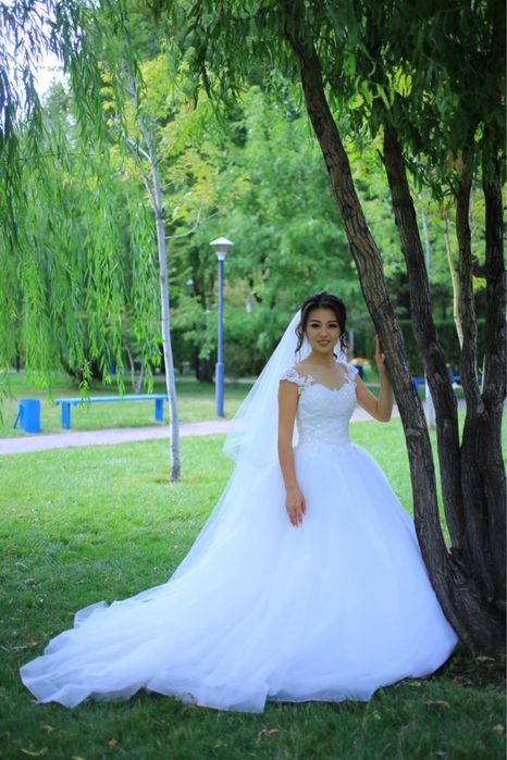 Свадебные платья