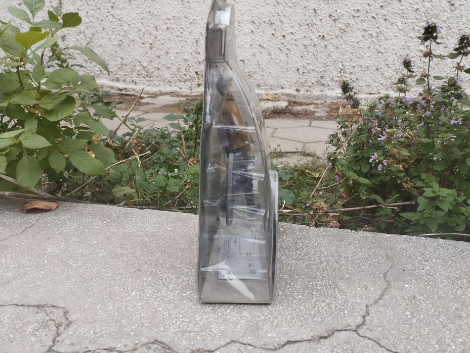 Фигурка на капитан Kirk от Star trek