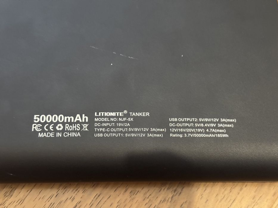 Powerbank / Baterie externă LITIONITE TANKER 50.000mAh – 185Wh – USB + USB-C + DC