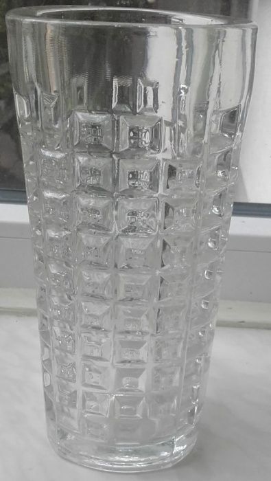 Ваза - стъкло / от социализЪма / 1970/80