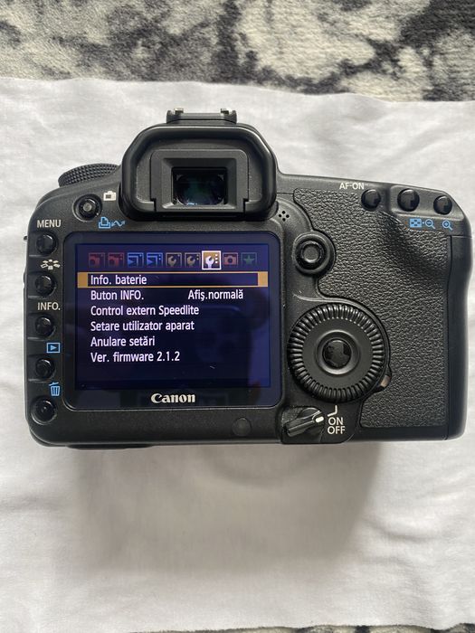 Canon 5D Mark 2 stare perfecta numar de cadre 75584