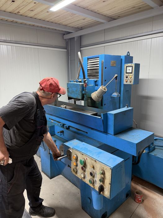 Mentenanta/ reparatii / service cilindru compactor orice tonaj