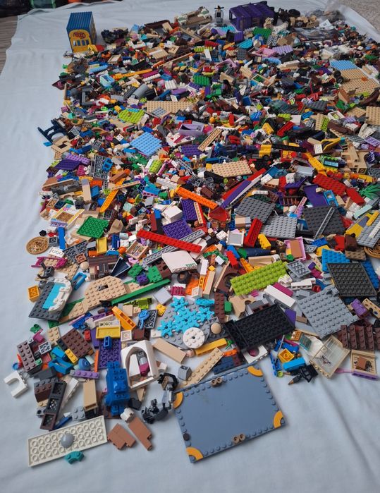 Lot Lego Clasic 8 kg (Harry Potter 76385)