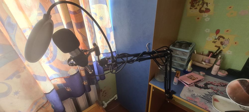 Студийный, игровой микрофон